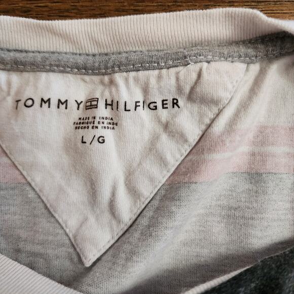 Tommy Hilfiger Large Y2K Striped Shirt - Black, White, Red - Picture 5 of 6